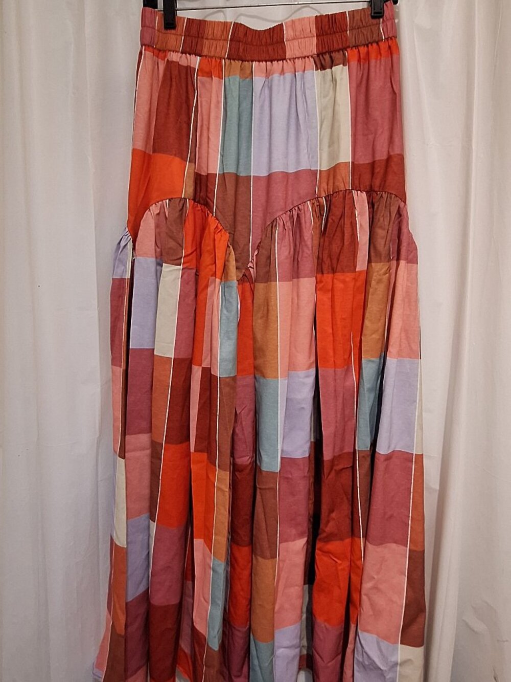 Red Color Block Skirt Size Medium NWOT Super fun & versatile